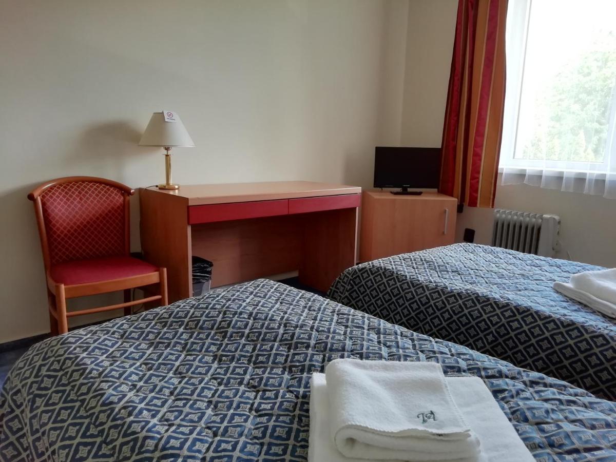 Villa Andy Prague Extérieur photo